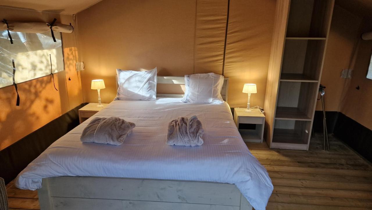Happiness Hotel Brugge Bagian luar foto
